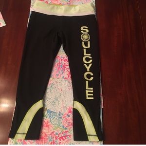 Soulcycle lululemon inspire crop RARE